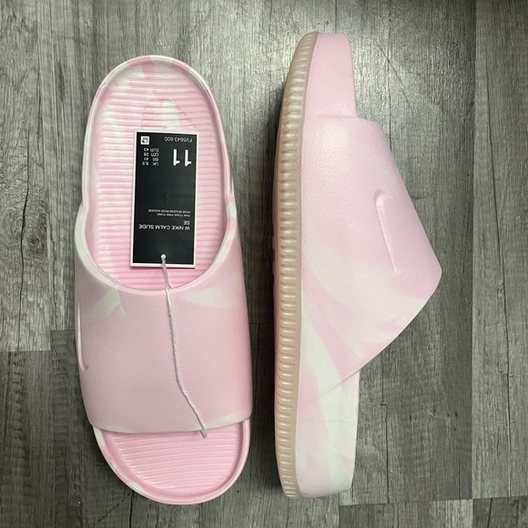 Nike Pink Slide Sandals - Picture 1 of 1
